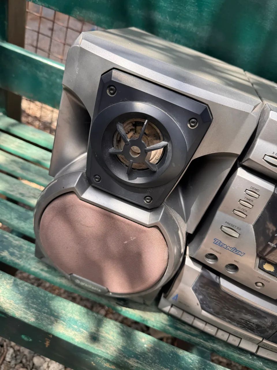 Gradiente Personal Audio System AS 20/2 - Titanium.