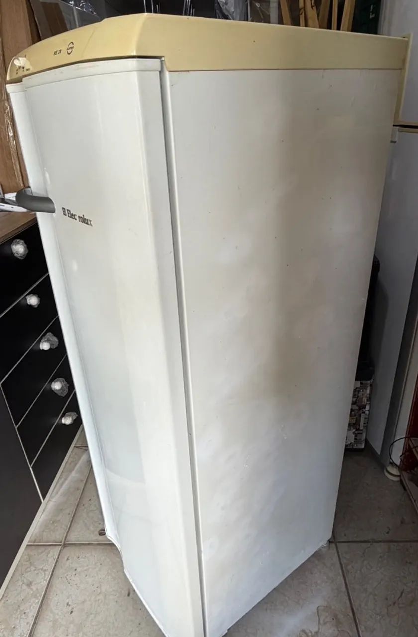GELADEIRA ELECTROLUX GELO NORMAL - Foto 2