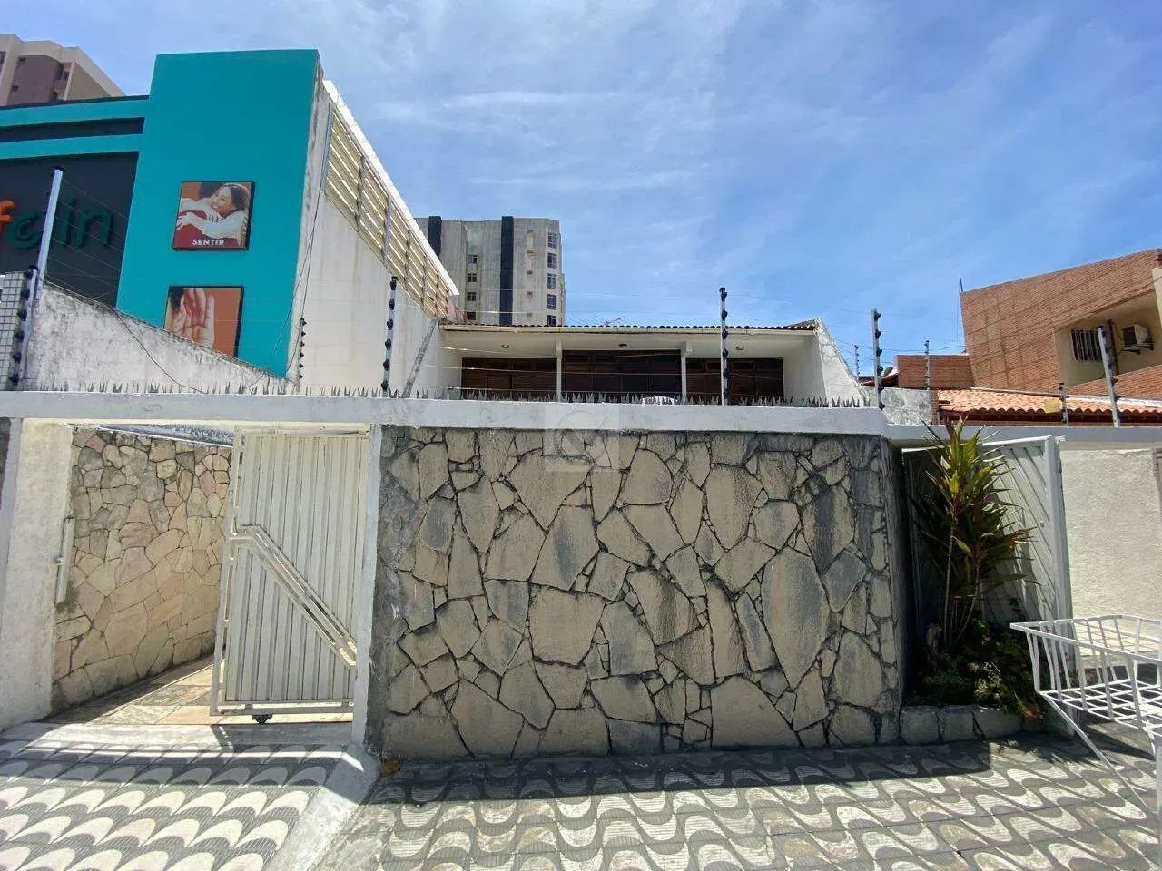 Casa no Bairro salgado Filho 3 quartos, 3 suítes - Aracaju-SE