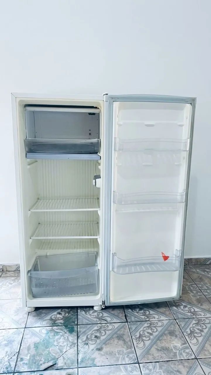 Vendo dessa geladeira  - Foto 2