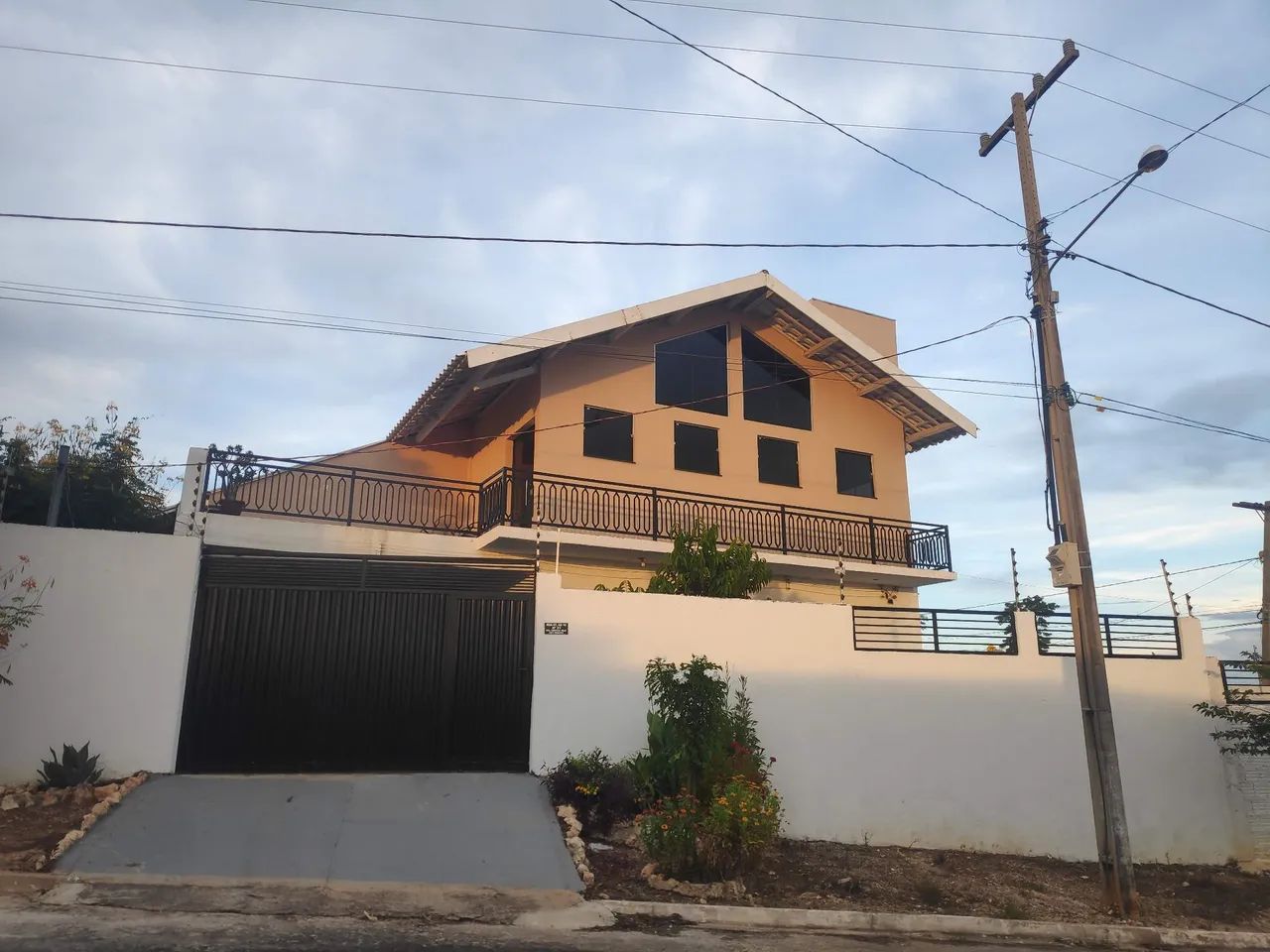 Sobrado Excelente preço! - Foto 2