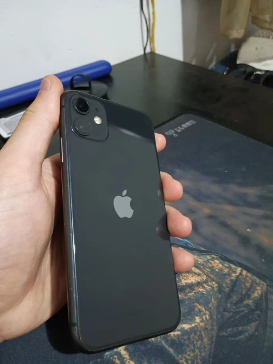 iPhone 11 64gb em perfeito estado celular nunca aberto - Celulares