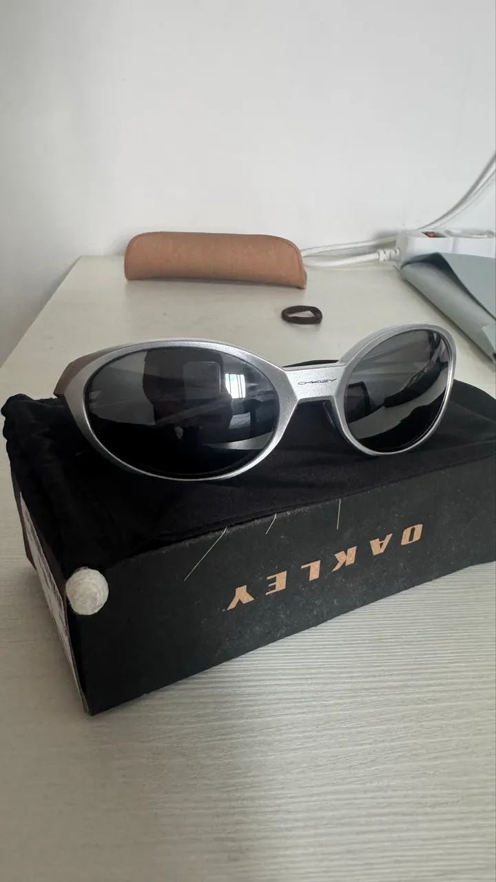 Oakley Eye Jacket Redux