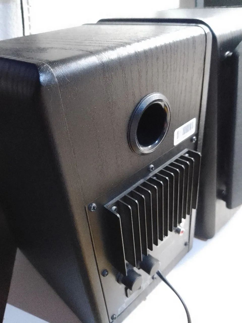 Caixa De Som Bluetooth Microlab 64w rms - Foto 3