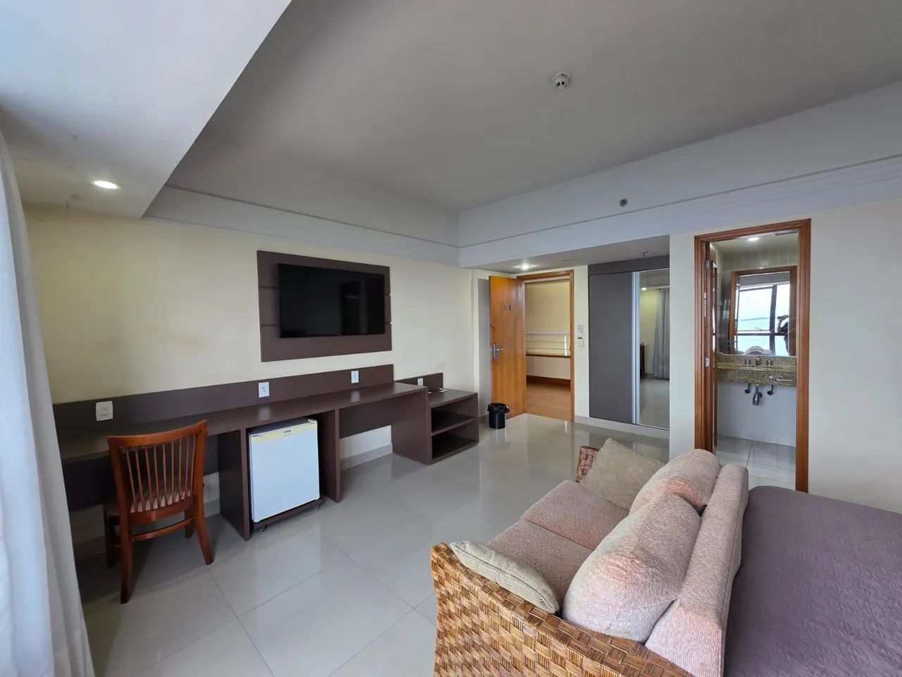 VENDO|.  FLAT  (Tropical Executive Hotel) - Foto 3
