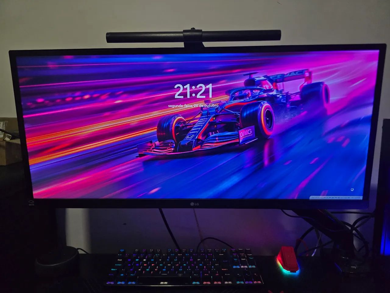 2 monitores ultrawide 
