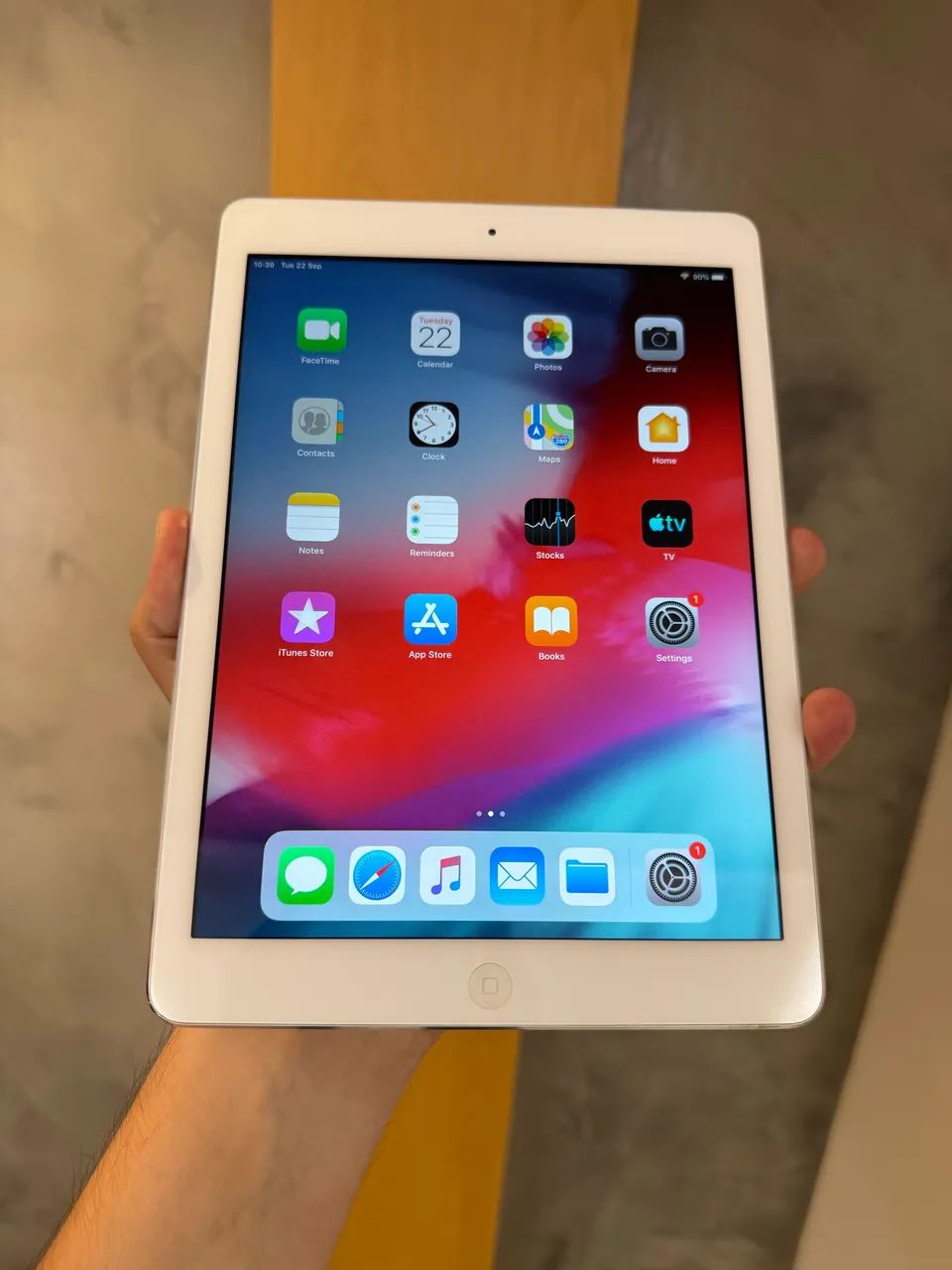 iPad Air 1 32GB Prata 