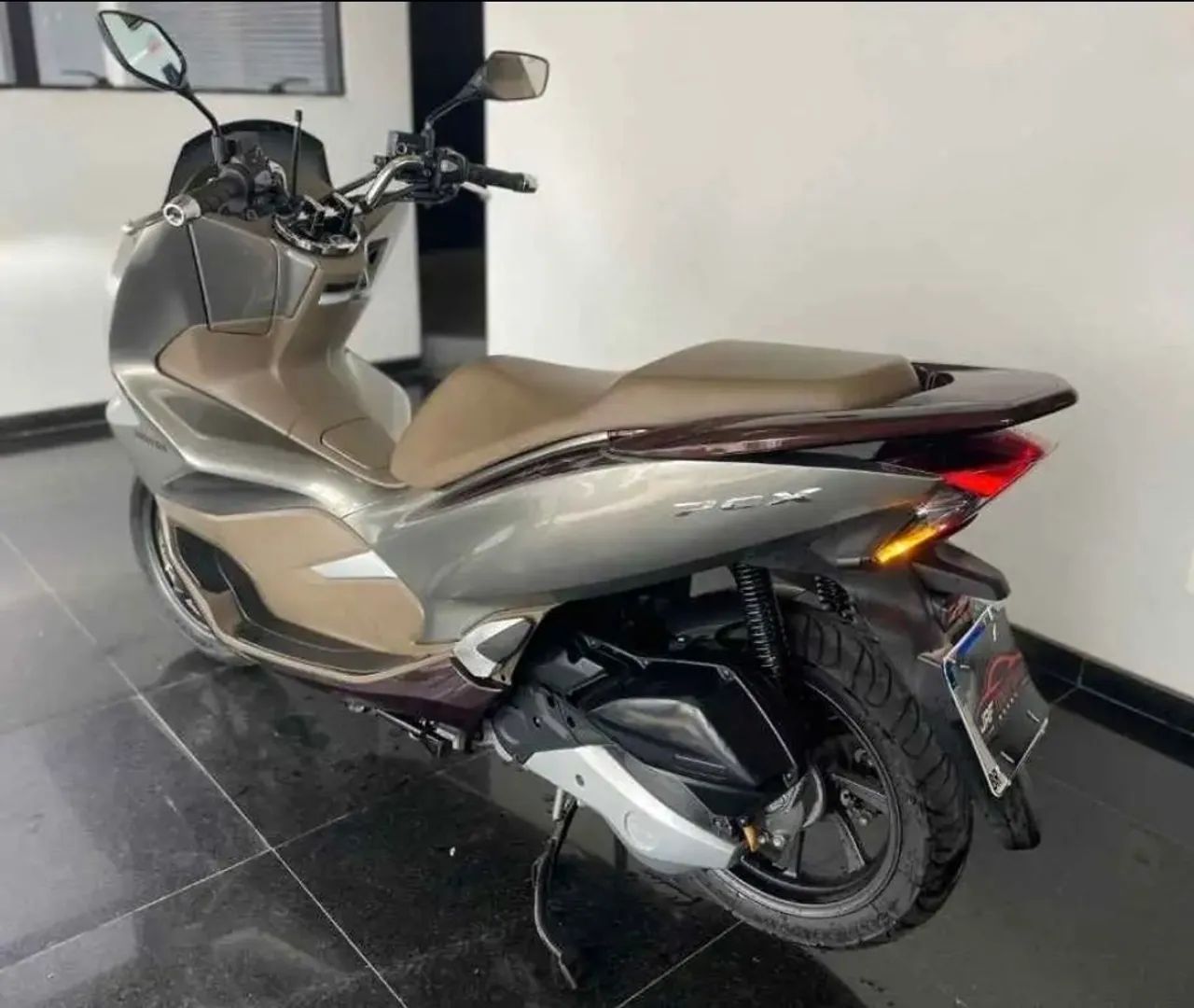 PCX 2022 - Foto 3