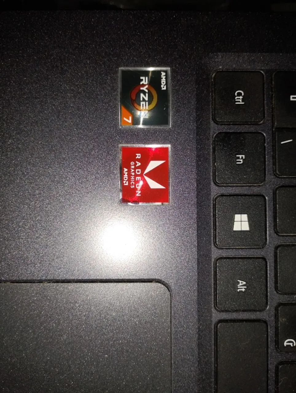Notebook Gamer Ryzen 7 com Radeon Vega Mobile GFX - Foto 2