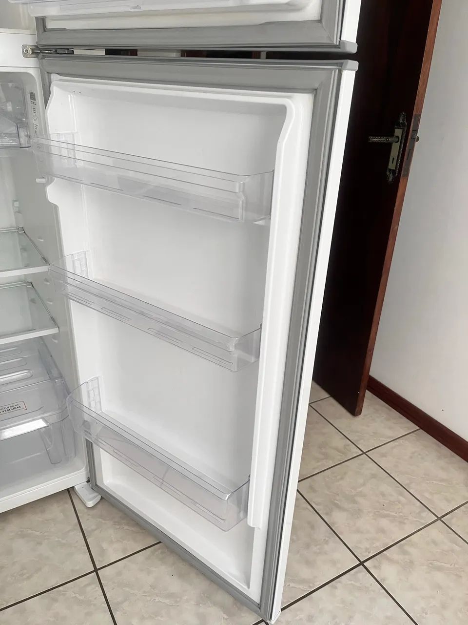 Geladeira Continental 
