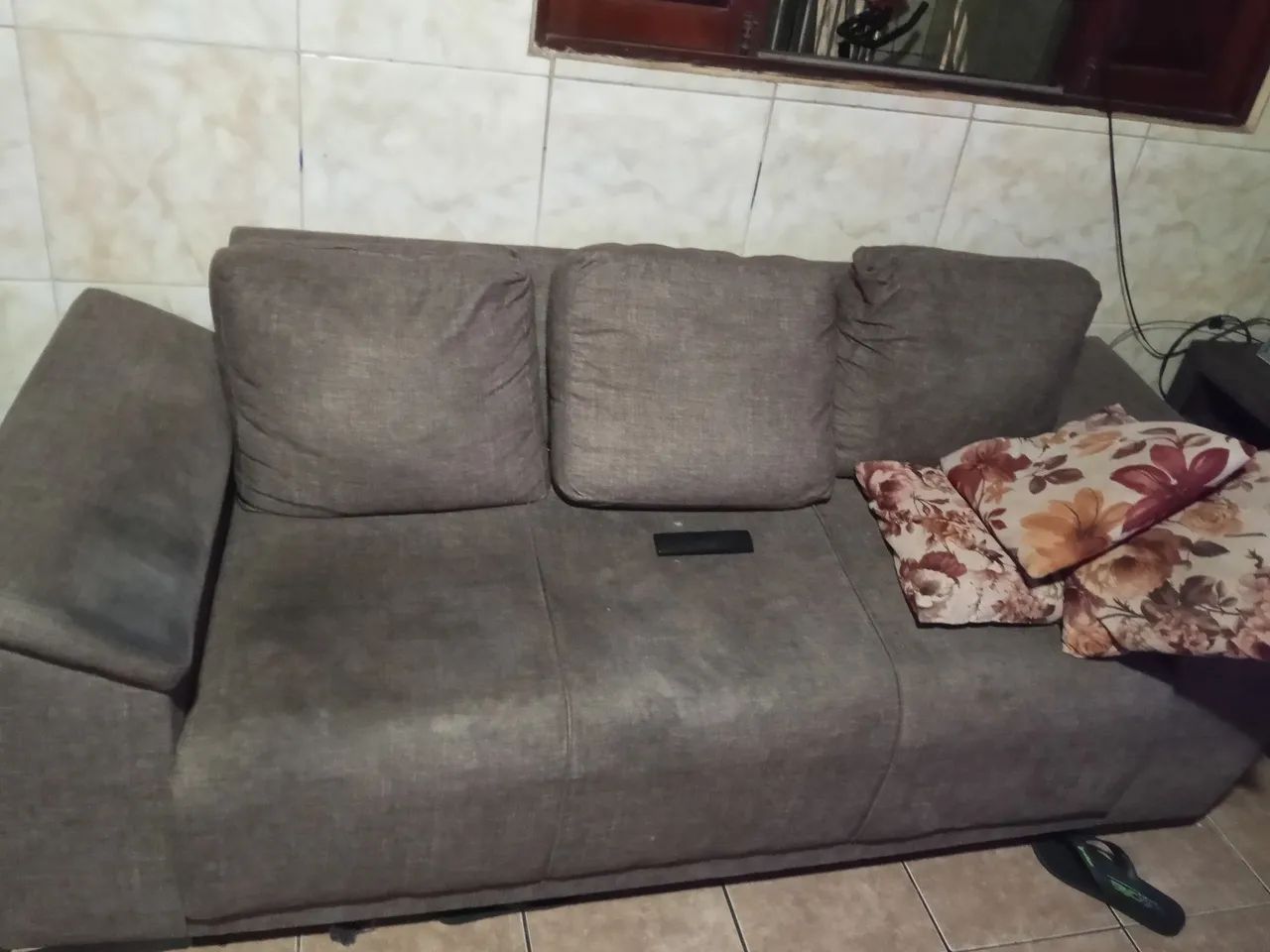 Sofá usado de 4 e 3 lugares  - Foto 3