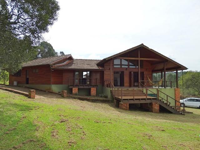 Excelente chácara na Contenda c/ 12.100m² c/ casa de 680m²!! - Foto 3