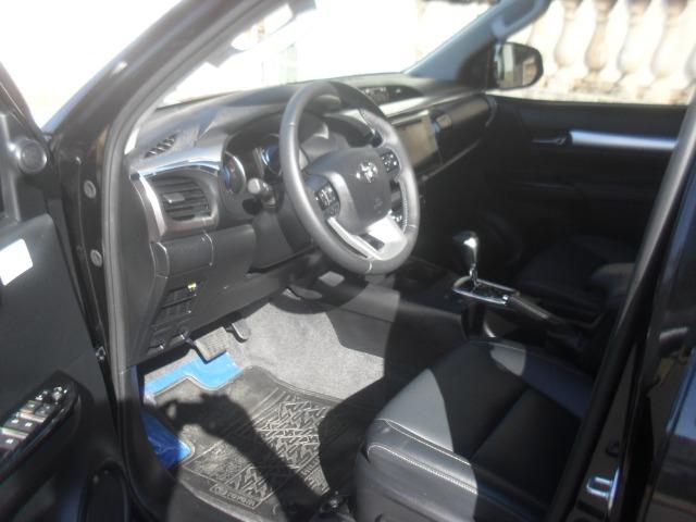 Toyota hillux srv 4x4 2.8 diesel automatica - Foto 5