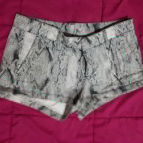 Shorts Hurley tamanho 36