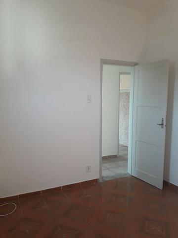 Vende aptº 2/4 com varanda na Vila da Penha - Foto 12