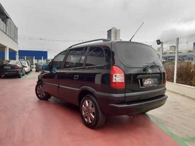 ** - Zafira 2011 Expression - Pago ATÉ tabela no Usado - Completo - 7 Lugares - Foto 5