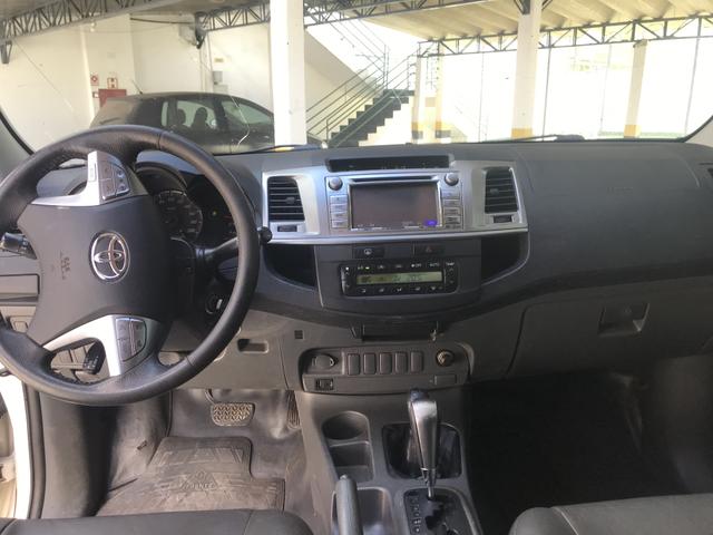 Hilux srv automática 2014 - Foto 10