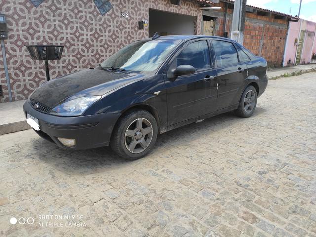 Ford Focus sedan 1.6