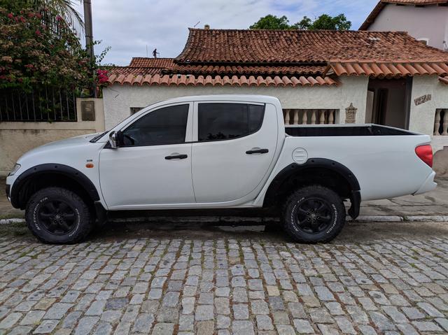 Mitsubishi L200 TRITON GLS 3.2 DIESEL