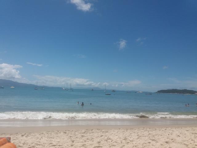 Preciso garçon para praia