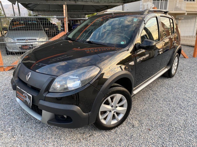 Renault Sandero Stepway 1.6 Completo 2014 - Foto 2