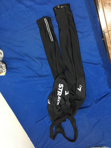 calça bretelle tamanho M