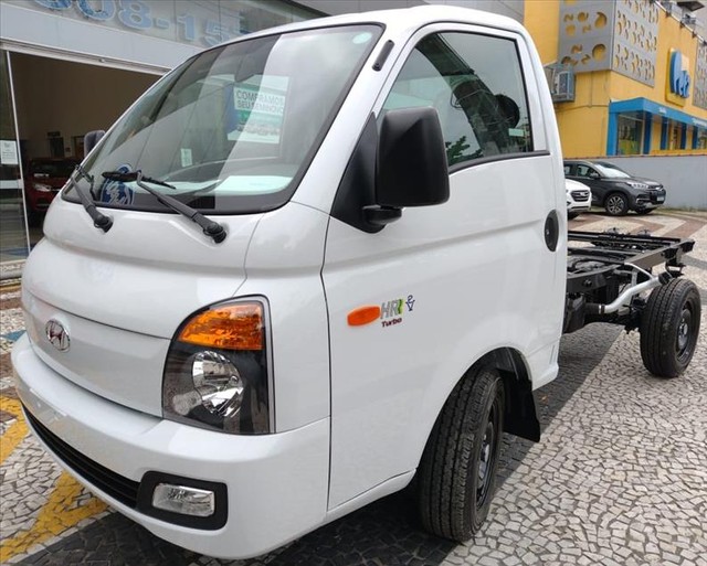 HYUNDAI HR 2.5 LONGO SEM CAÇAMBA 4X2 16V 130CV TUR