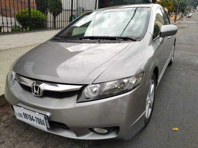 HONDA CIVIC LXS 1.8 CAMBIO MANUAL 2009 ACEITO TROCA