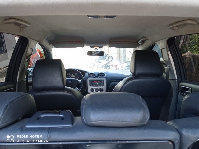 FORD/ FOCUS  PRETO 