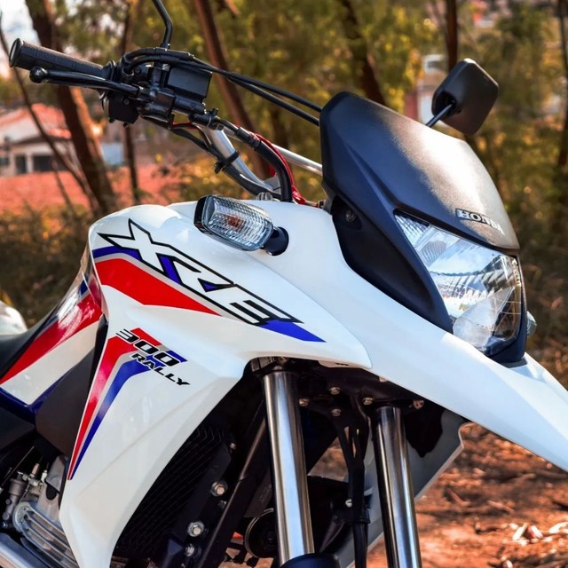 MOTO HONDA XRE 300CC BRANCA 2017 BR - BR -