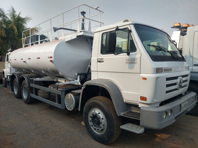 VW 26220 PIPA BOMBEIRO GASCOM