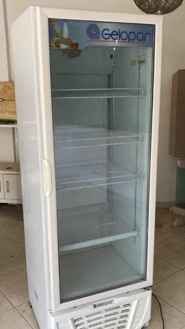 Expositor de Bebidas Vertical Gelopar 414 L 