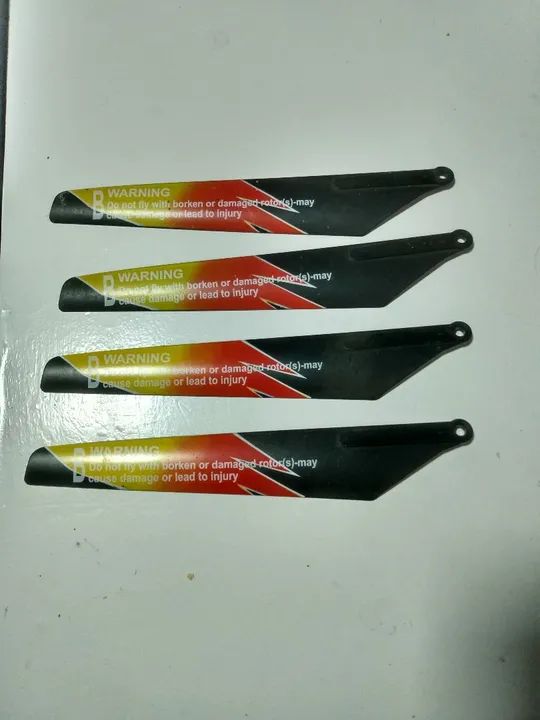 2 Par de Hélices do Helicopetero v913