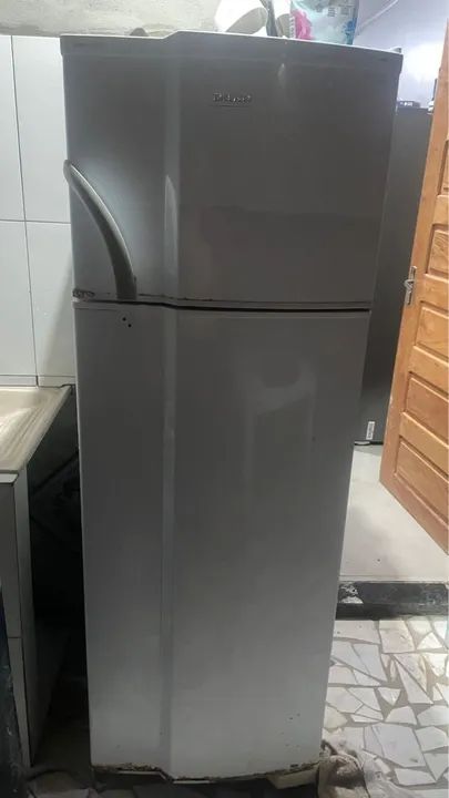 Desapego dessa geladeira 