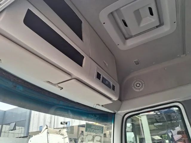 Volkswagen 19.360 4x2 21/22 - Foto 4