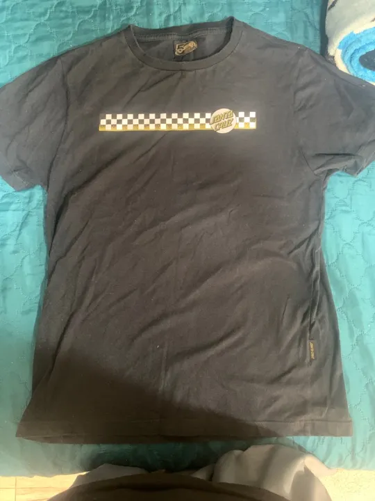 Camiseta Santa Cruz Preta