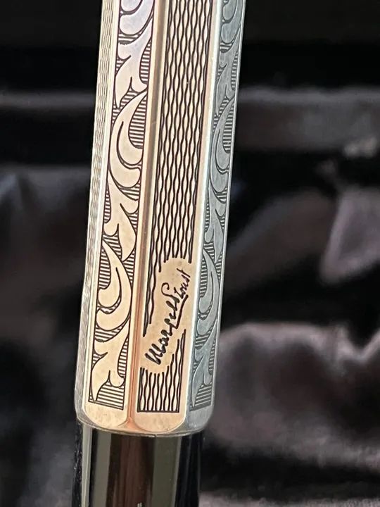 Caneta Esferografica Montblanc Writers Marcel Proust com Caixa! - Foto 3