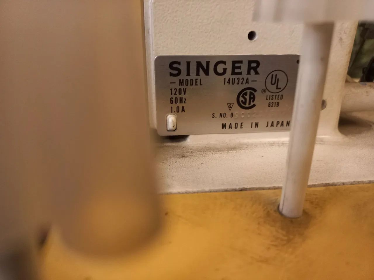 Máquina de Costura Singer Overlock 2054 - Foto 6