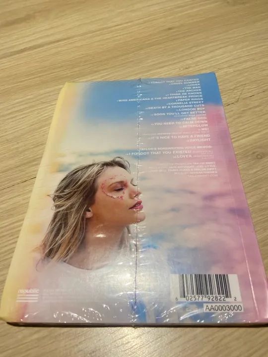 Cd Deluxe Taylor Swift Lover Version 4 - Foto 2