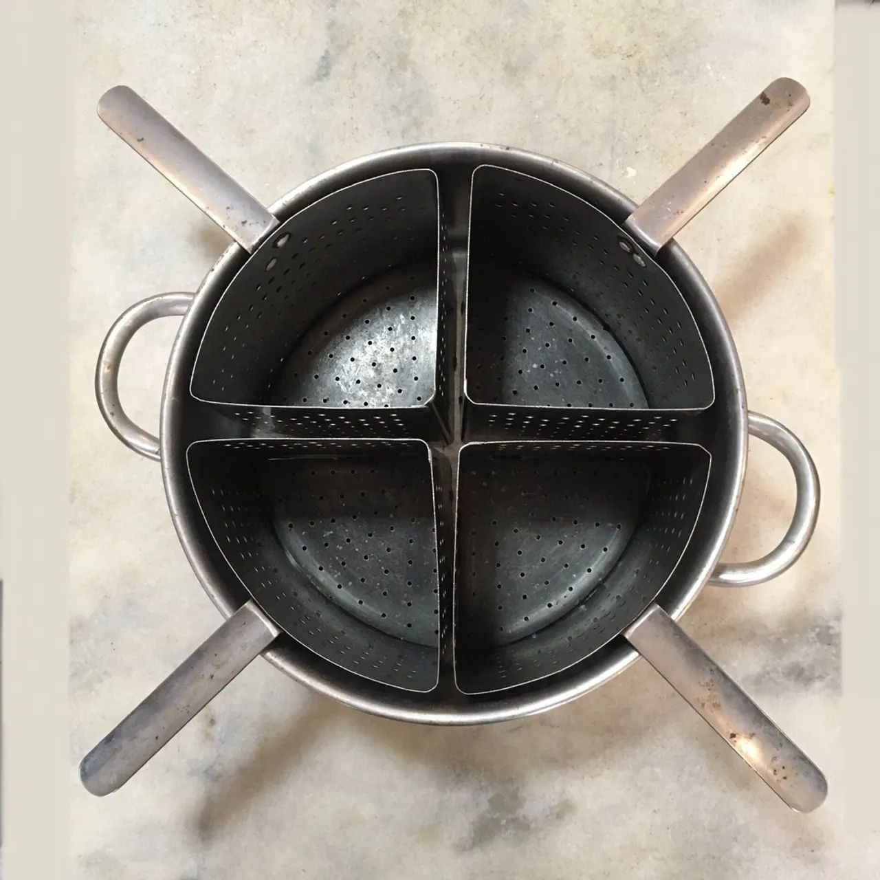 Espagueteira e escorredores para cozinhar massas e legumes - Foto 4