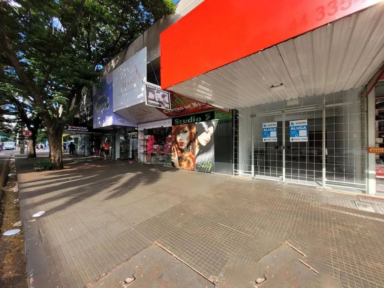 Sala para alugar em Maringá, Zona 01, com 34.35 m²
