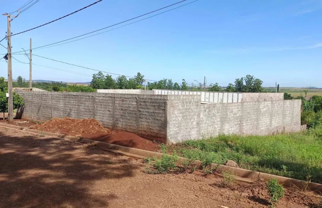 Chácara no Condomínio Salto das Bananeiras 2 - Foto 2