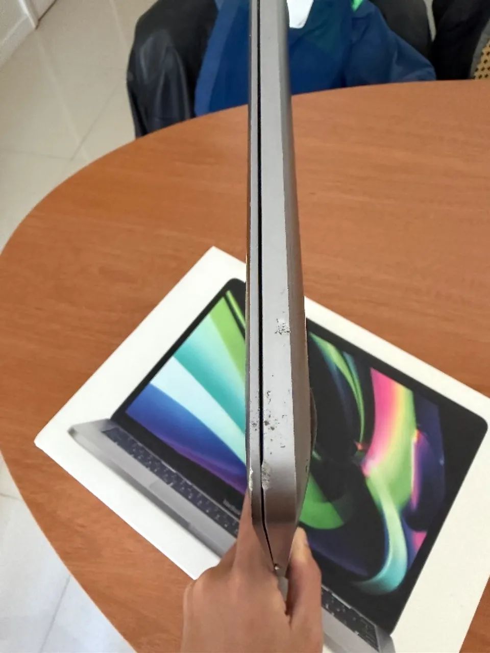 MacBook Pro 2020 M1 8GB 256GB 182回 87％ OTH Produtos - MacBook Pro 2020, MYD82BZ/A, Chip M1, 13.3'', 8GB