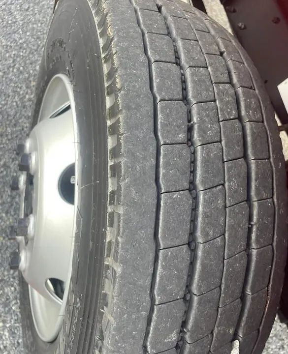 Mb 710 carroceria ano 2012 - Foto 7