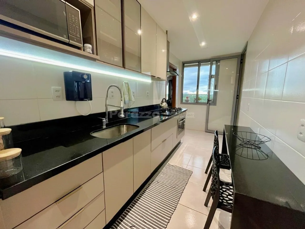Belíssimo Apartamento no Alphaville I Via Horizonte por R$815.000,00