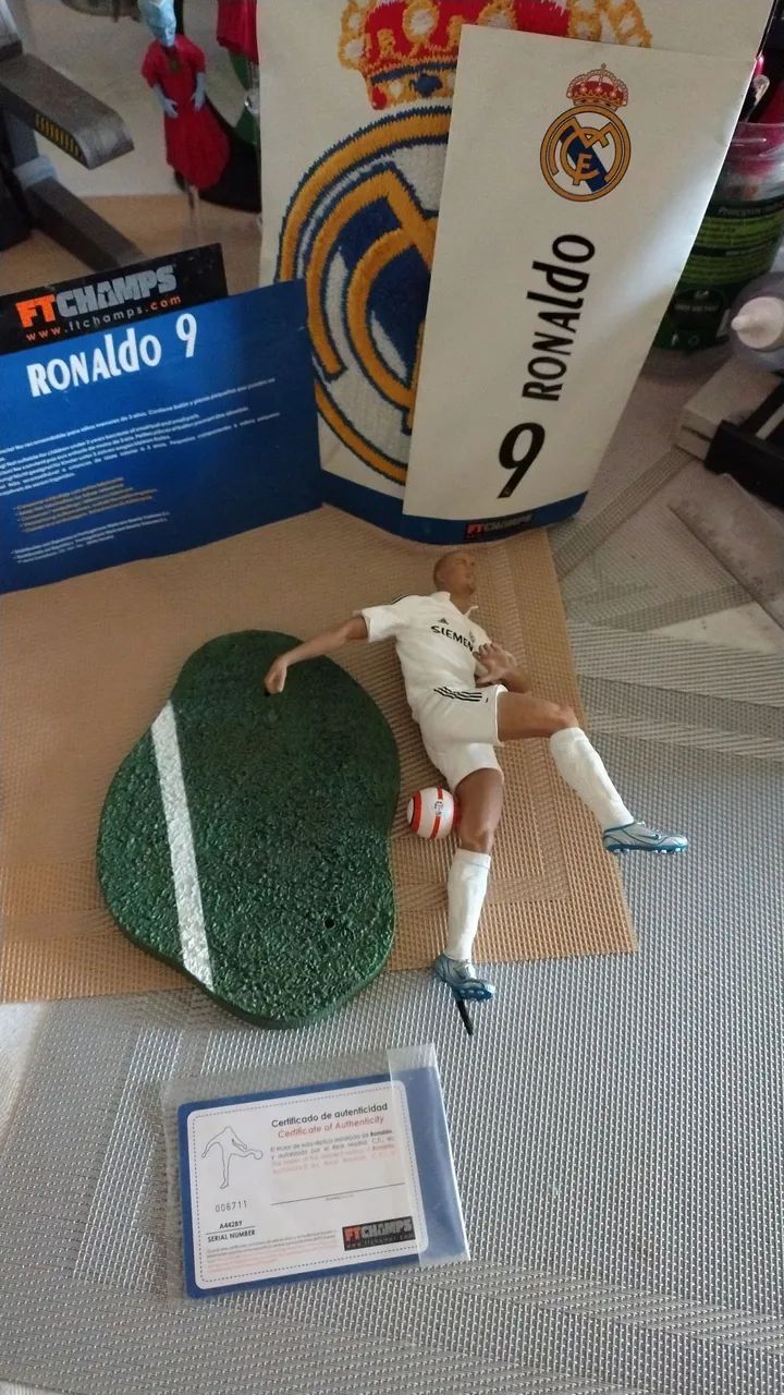 Miniatura Ronaldo Nazario no Real Madrid FT Champs Real Madrid