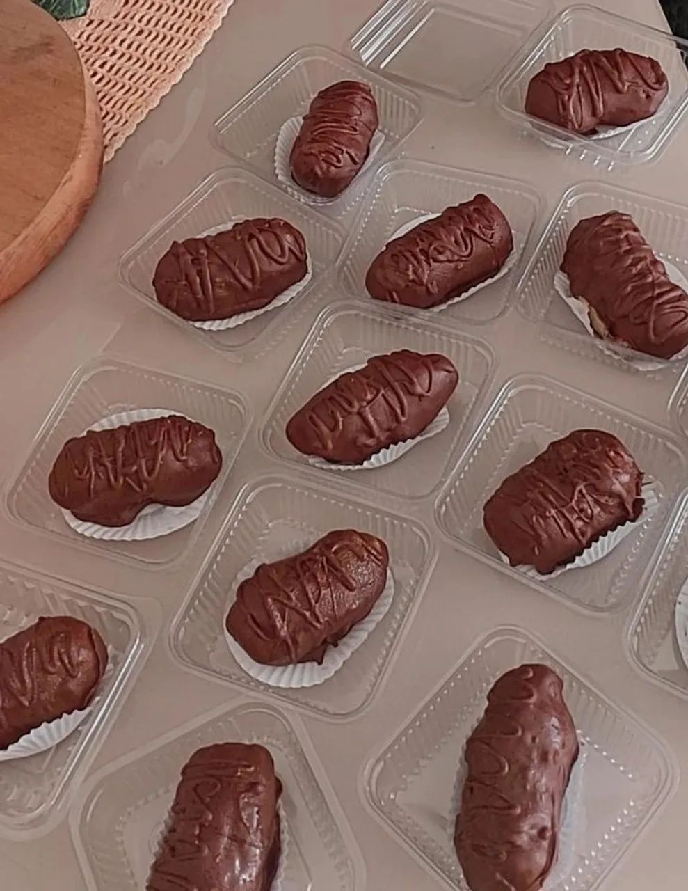 Bombom de chocolate com morango!