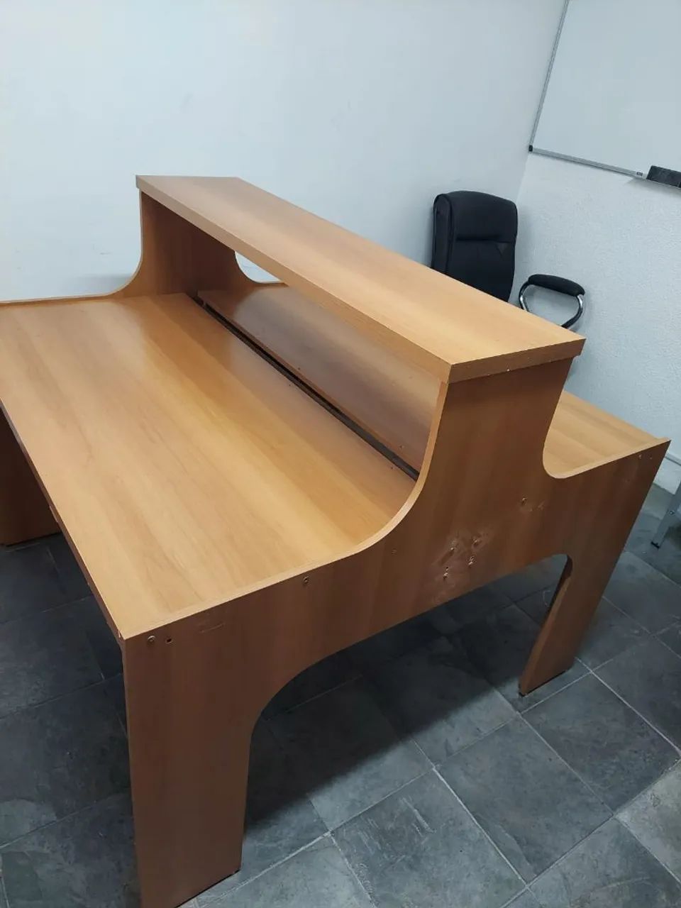 MESA DE ESCRITÓRIO ESTAÇÃO DE TRABALHO DUPLA MDF - Foto 2