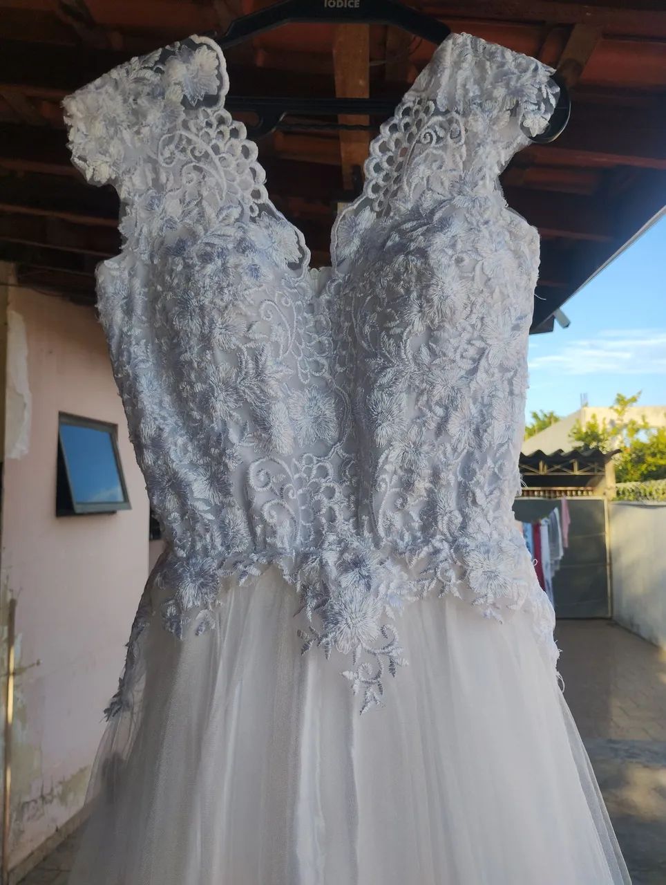 Vestido de noiva elegante e romântico - Foto 5
