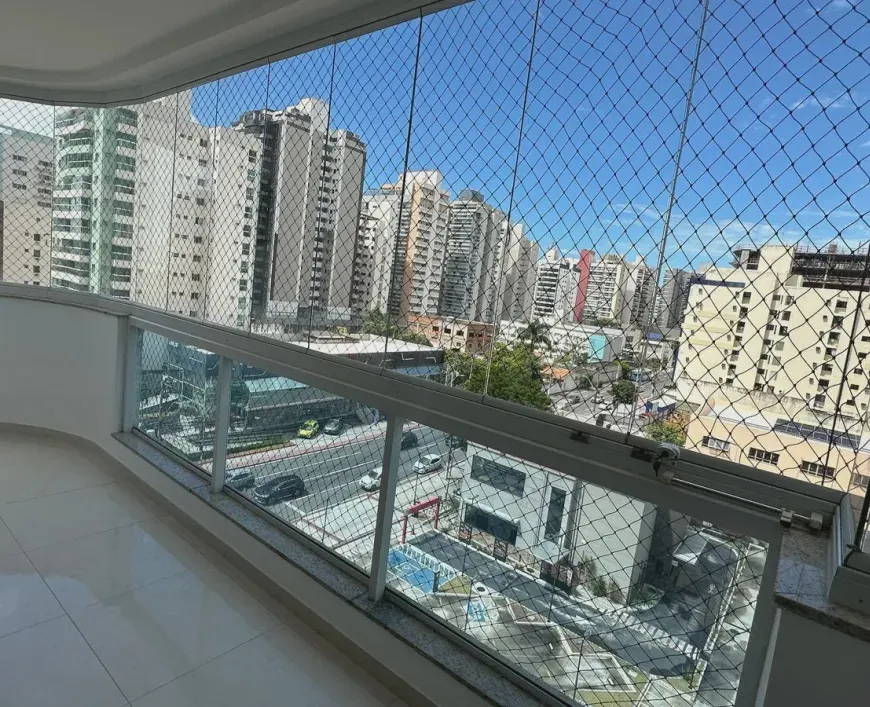 Apartamento com vista eterna para o mar na Praia de Itaparica - Vila Velha - ES .